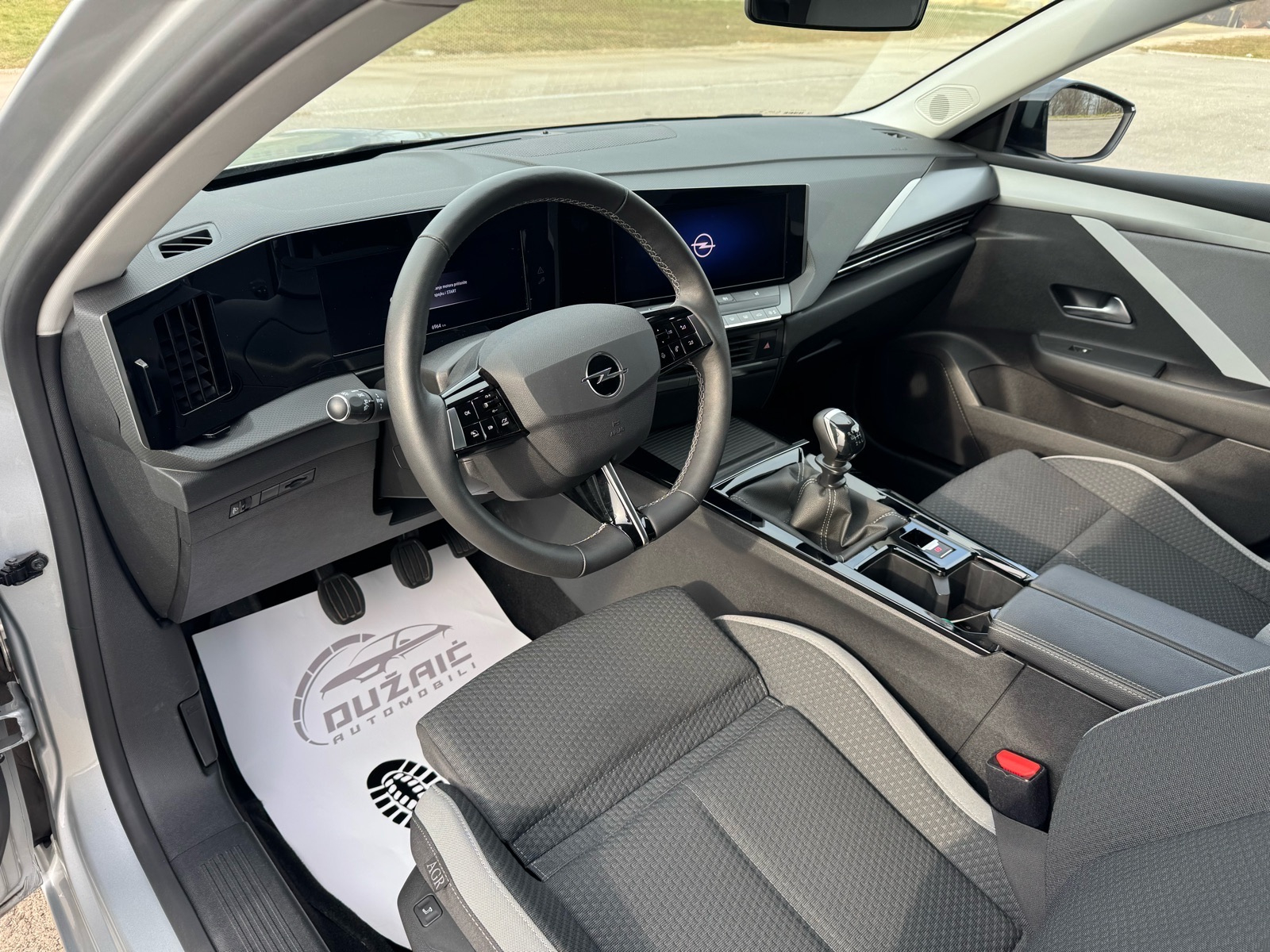 Opel Astra L 1,2Turbo, Bussines Edition, fotografija 9