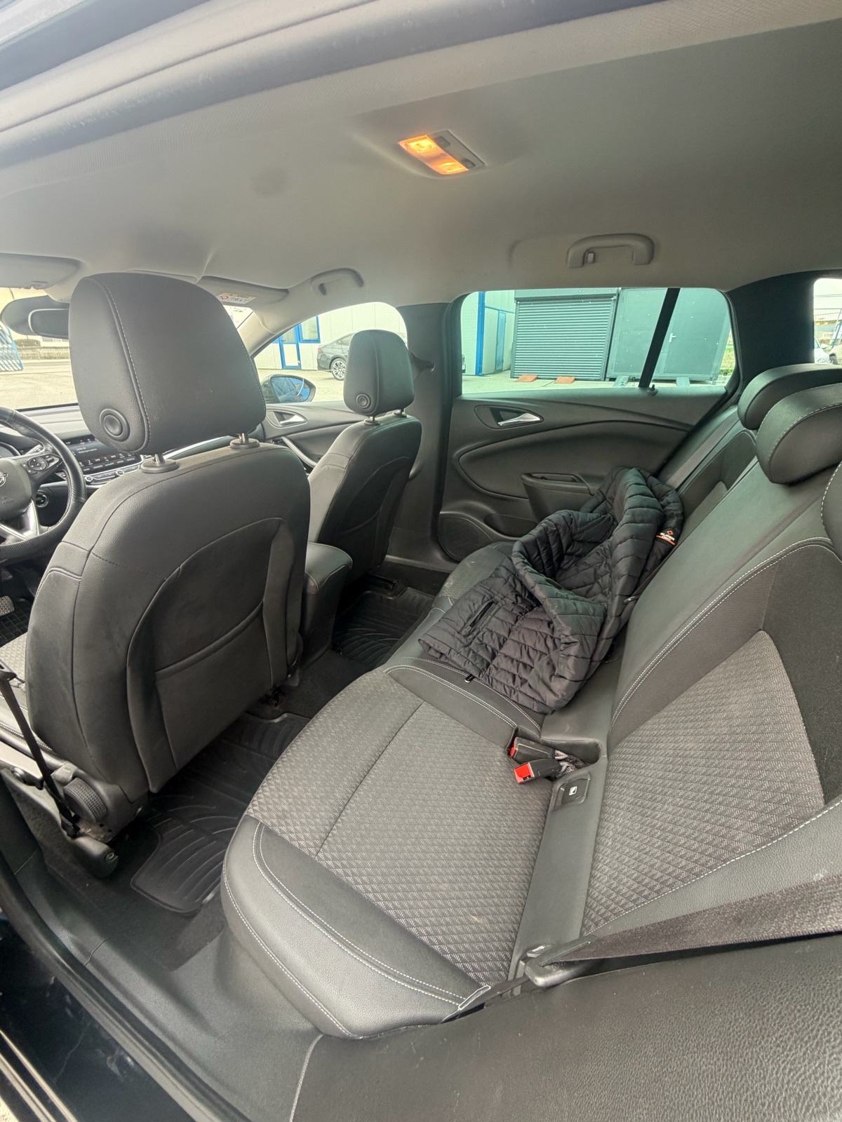 Opel Astra Sport Tourer Benzin u Pdv-u Ful oprema 113tkm 2019 euro6, fotografija 9