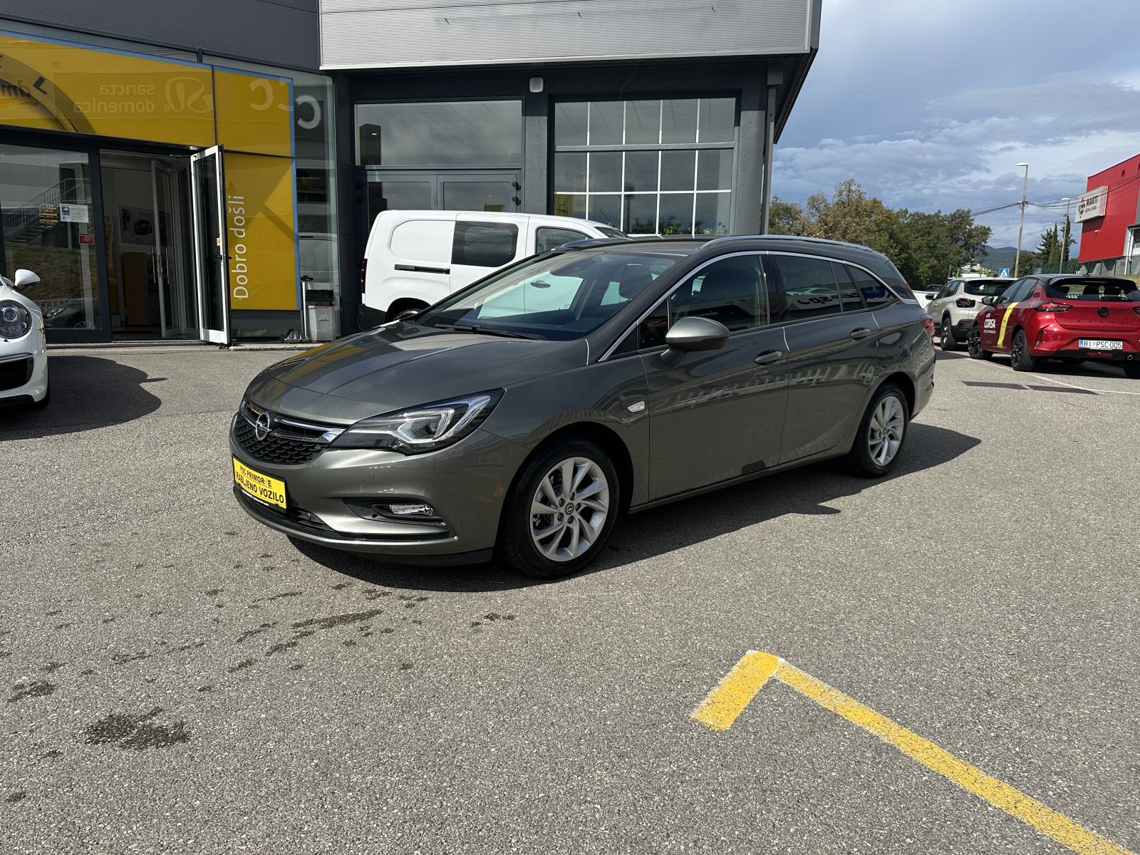 Opel Astra ST 1.6 CDTi Innovation, 136ks, navigacija 8, park. senzori ...