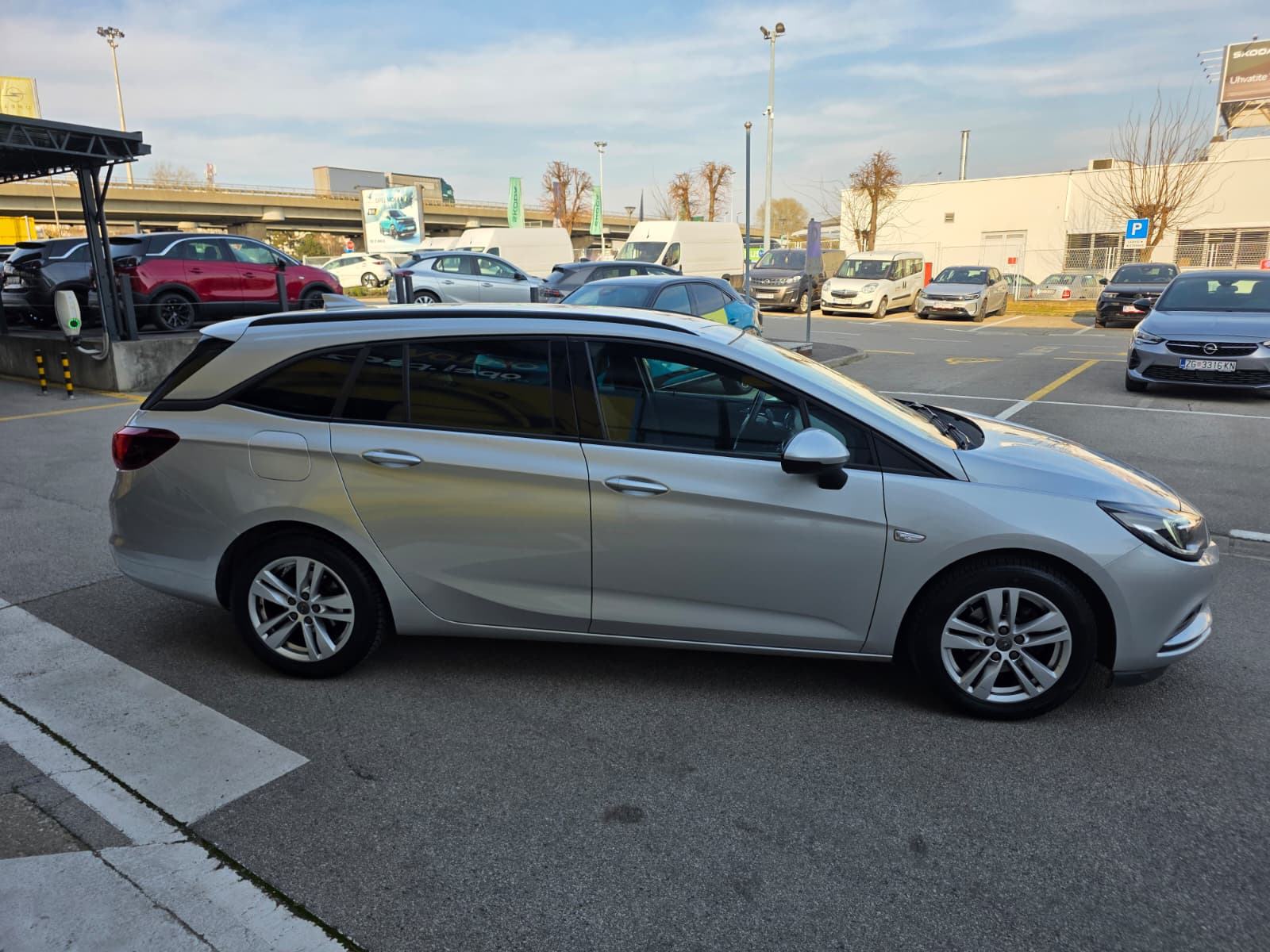 Opel Astra ST Dynamic 1.6 CDTI 81kw, fotografija 3
