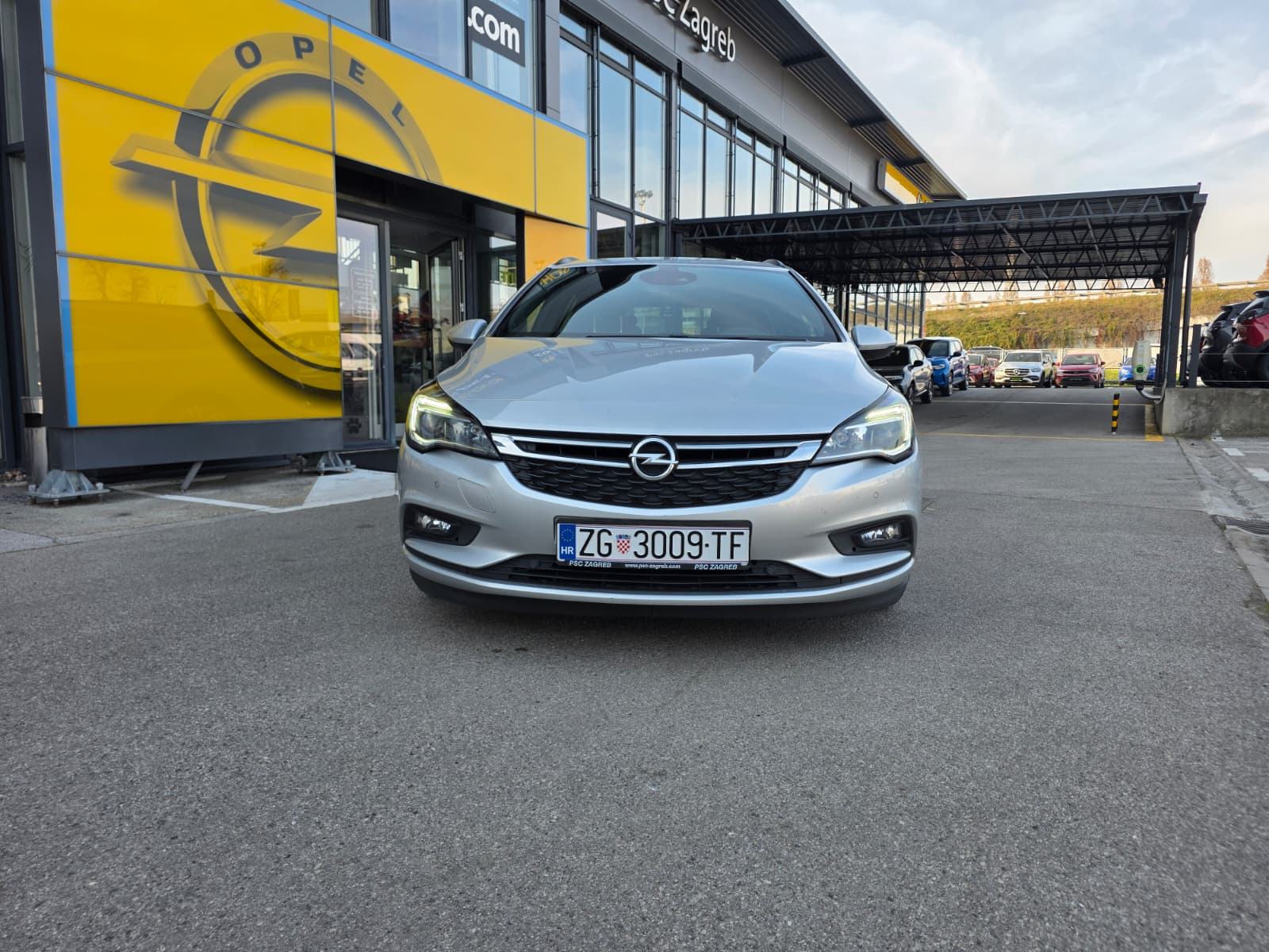 Opel Astra ST Dynamic 1.6 CDTI 81kw, fotografija 10