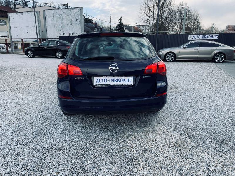 Opel Astra Tourer 1,3 CDTI *ENYOJ*KLIMA*SERVISNA*1.VL, fotografija 5