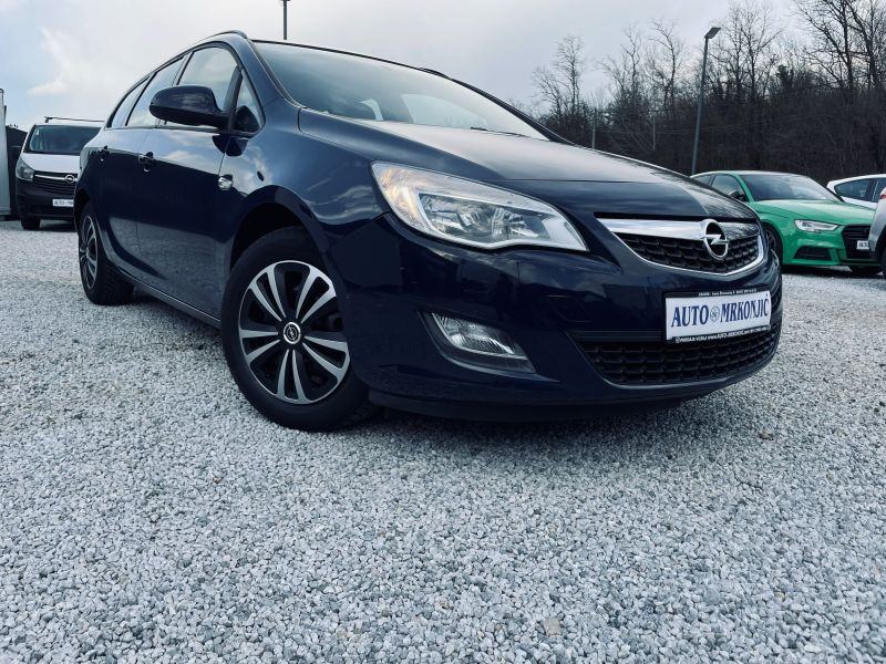Opel Astra Tourer 1,3 CDTI *ENYOJ*KLIMA*SERVISNA*1.VL, fotografija 13