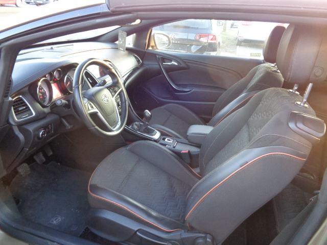 Opel Cascada Cabrio 2,0 CDTI,165Ks,HR Auto,Navi,Bi-Xenon,Toop Stanje,., fotografija 9