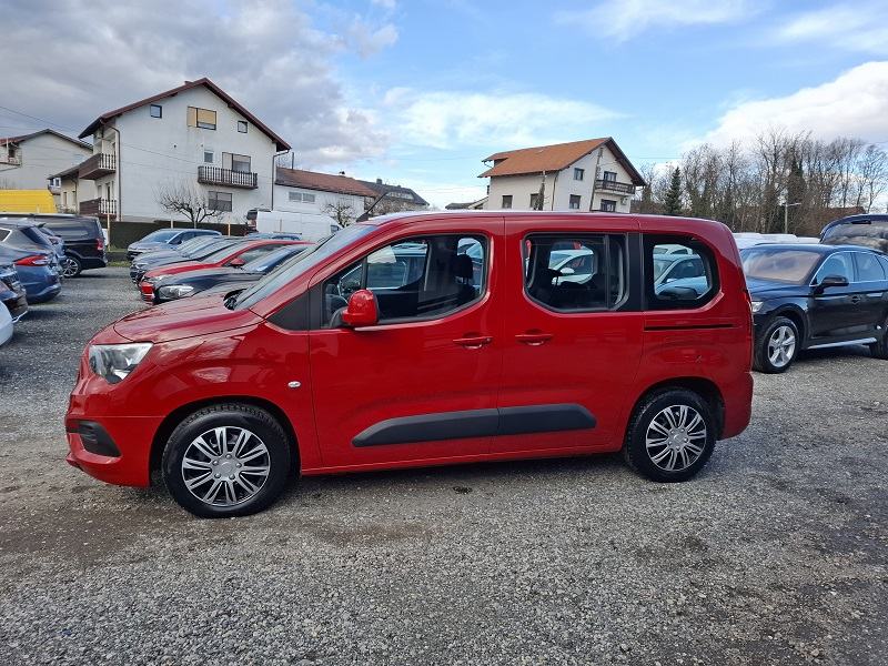 Opel Combo 1,2* 115ks*Klima*Tempomat*Kuka za vuču*, fotografija 9