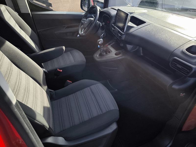 Opel Combo 1,2* 115ks*Klima*Tempomat*Kuka za vuču*, fotografija 13