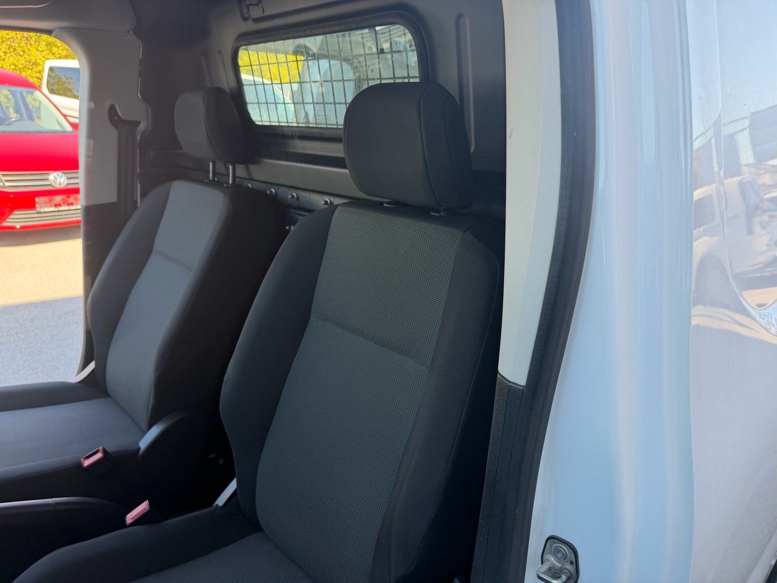Opel Combo 1,2 benzin 2021god//NAVIGACIJA//, fotografija 8