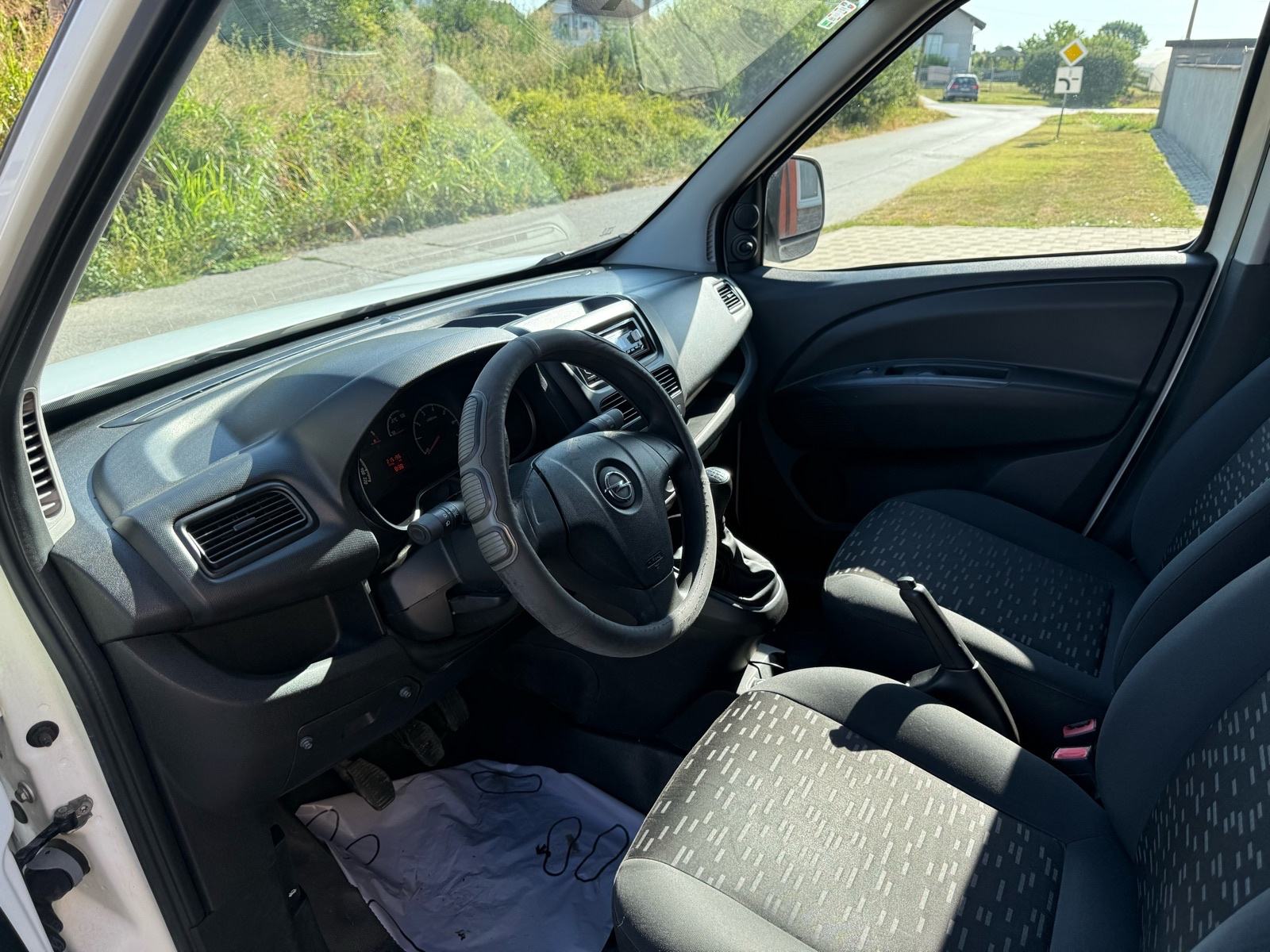 Opel Combo 1.3 cdti ** U SUSTAVU PDV-A**, fotografija 9