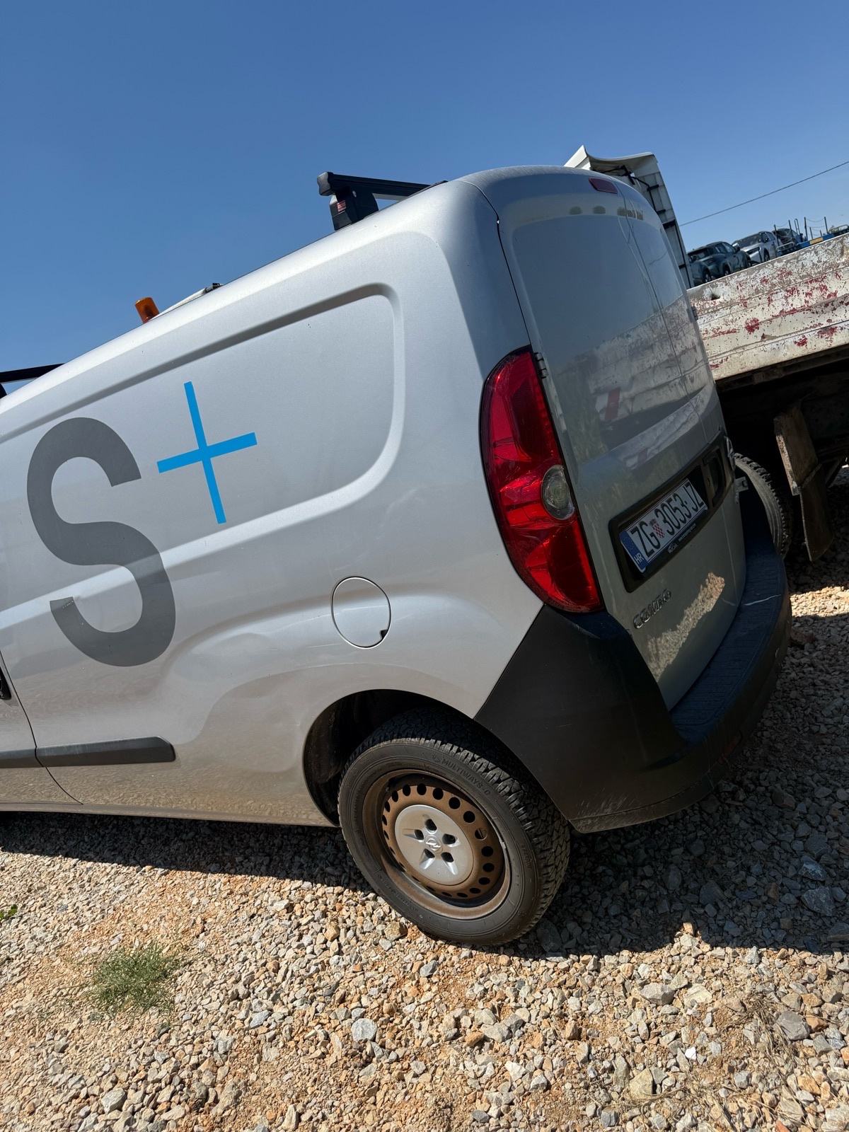 Opel Combo 1.3D, fotografija 3