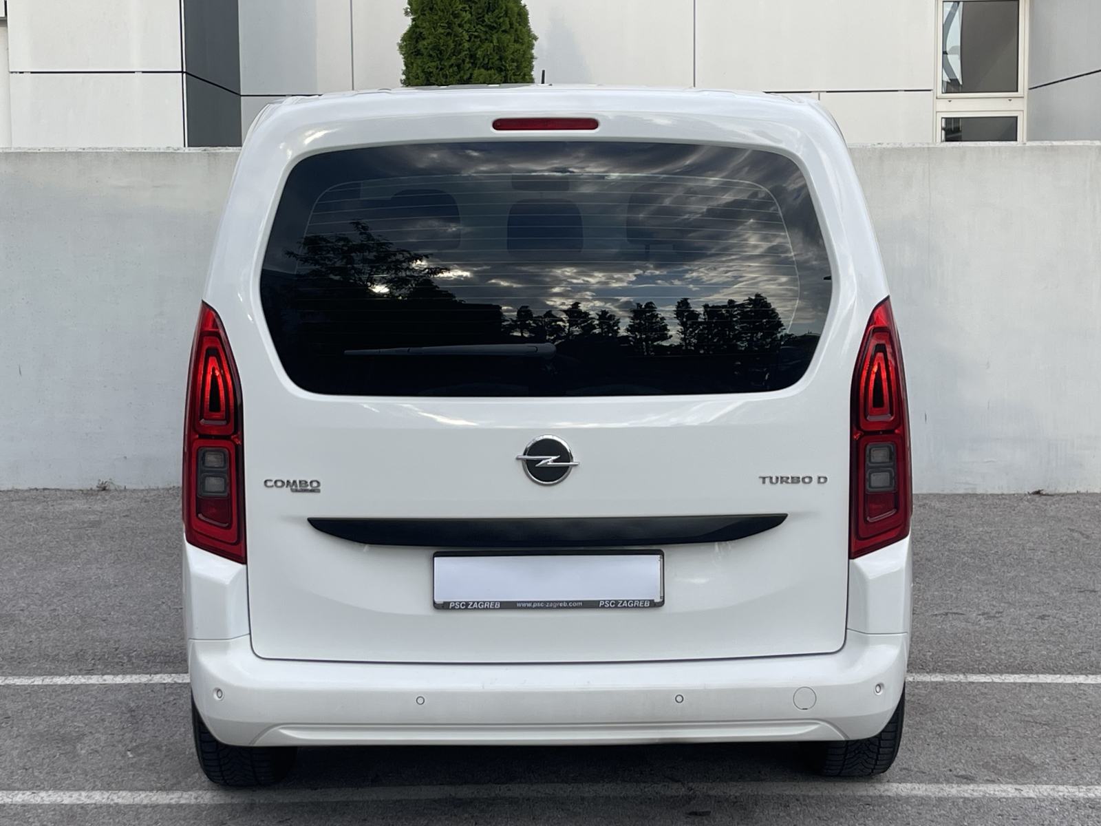 OPEL COMBO 1,5 CDTI •• KAO NOVI, KUPLJEN U HRVATSKOJ, FULL OPREMA ••, fotografija 4