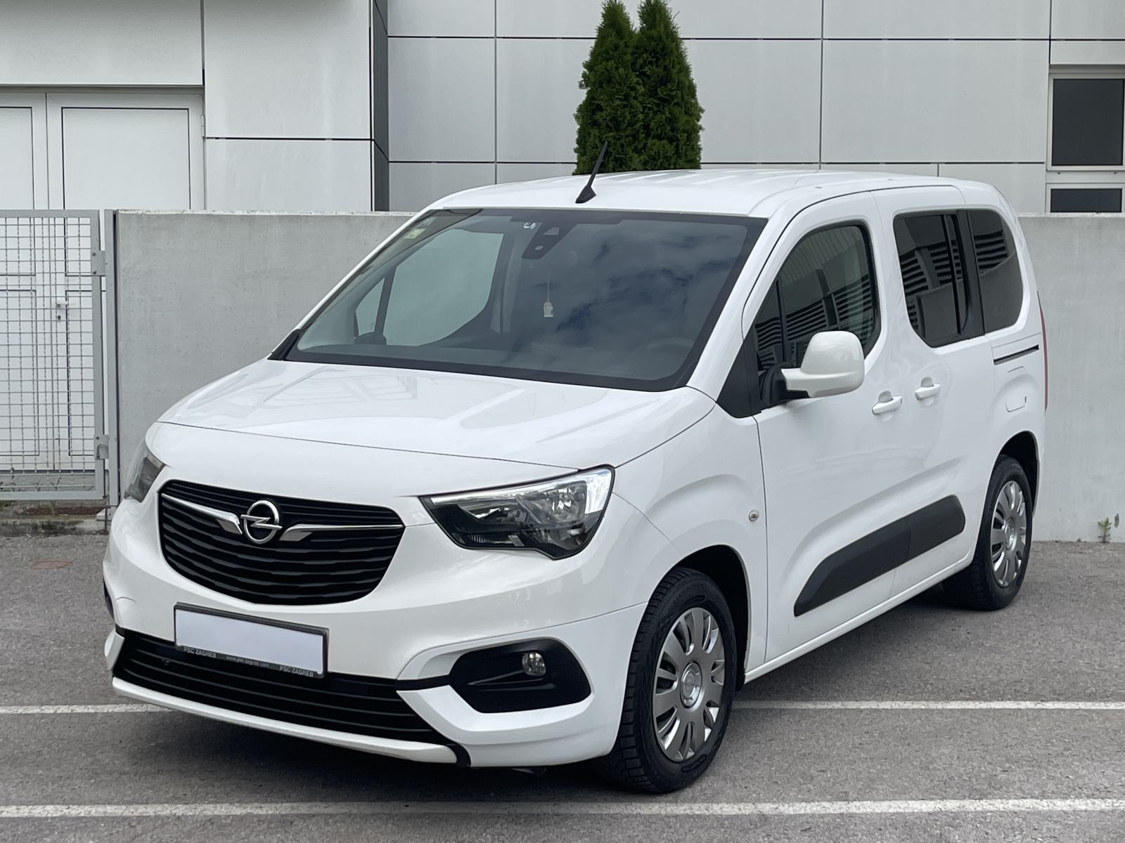 OPEL COMBO 1,5 CDTI •• KAO NOVI, KUPLJEN U HRVATSKOJ, FULL OPREMA ••, fotografija 1