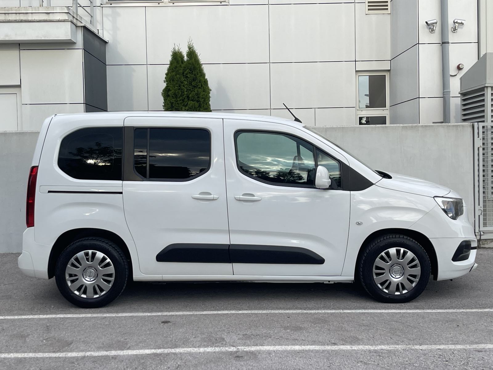 OPEL COMBO 1,5 CDTI •• KAO NOVI, KUPLJEN U HRVATSKOJ, FULL OPREMA ••, fotografija 6