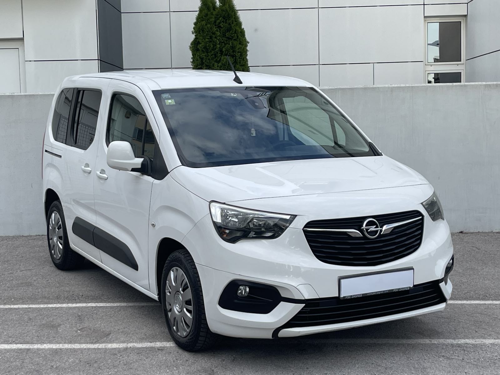 OPEL COMBO 1,5 CDTI •• KAO NOVI, KUPLJEN U HRVATSKOJ, FULL OPREMA ••, fotografija 2