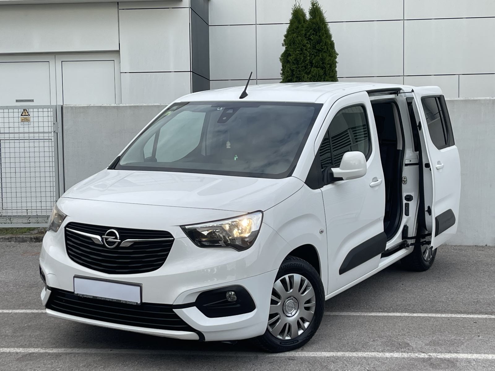 OPEL COMBO 1,5 CDTI •• KAO NOVI, KUPLJEN U HRVATSKOJ, FULL OPREMA ••, fotografija 9