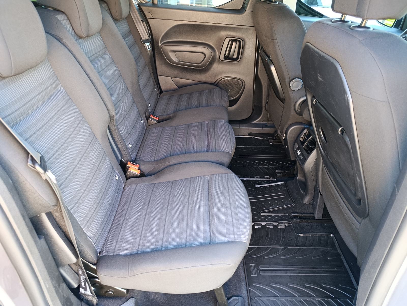 Opel Combo 1.5 CDTi Life, 7 sjedala, tempomat, jamstvo 1.g., fotografija 12
