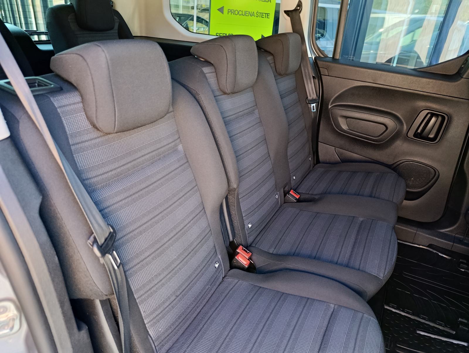 Opel Combo 1.5 CDTi Life, 7 sjedala, tempomat, jamstvo 1.g., fotografija 13