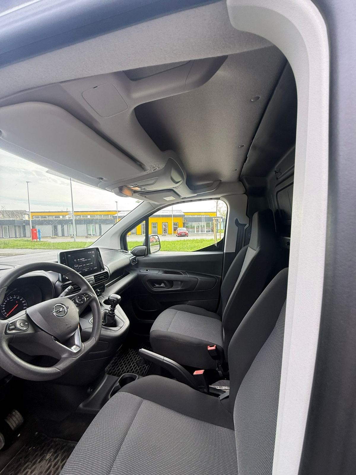 Opel Combo 1,5 D L1H1, fotografija 4