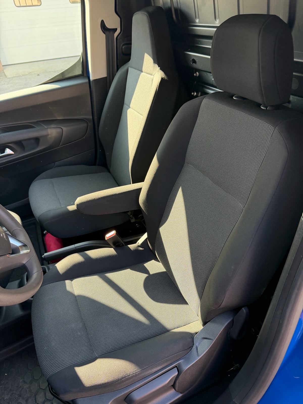 Opel Combo 1,5 D L2H1, fotografija 13