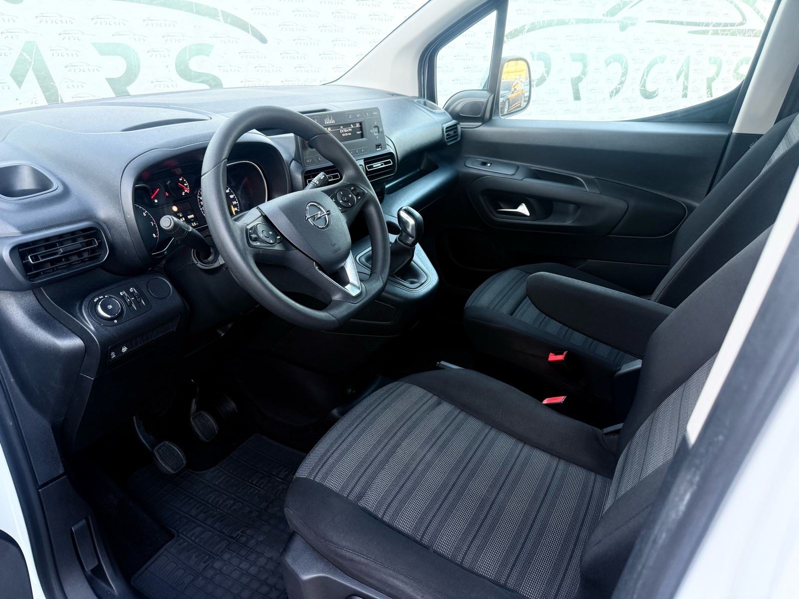Opel Combo 1,5 D L2H1 HR AUTO | N1 | TEMPOMAT | 1.VL | 5 SJEDALA, fotografija 10