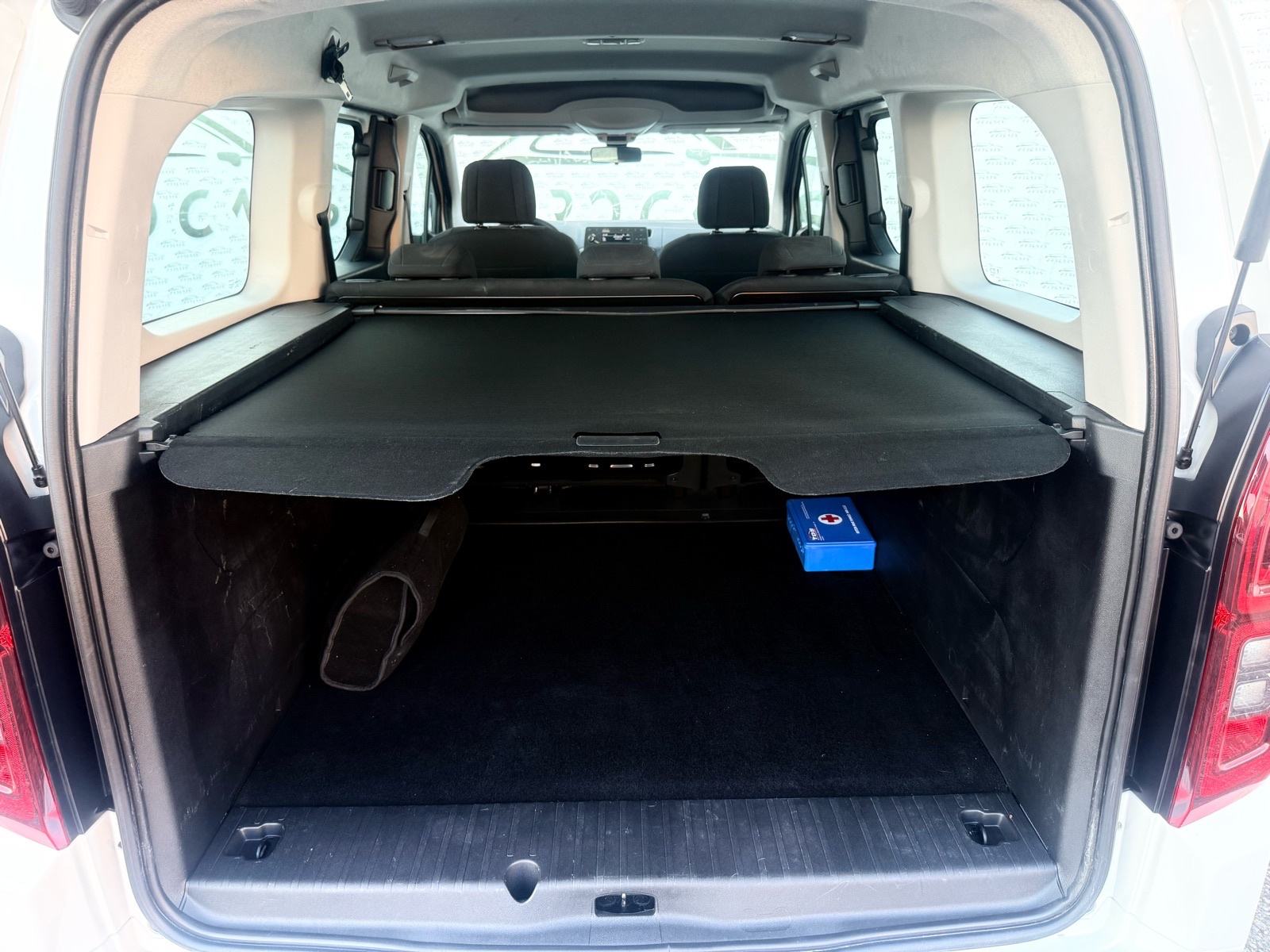 Opel Combo 1,5 D L2H1 HR AUTO | N1 | TEMPOMAT | 1.VL | 5 SJEDALA, fotografija 19