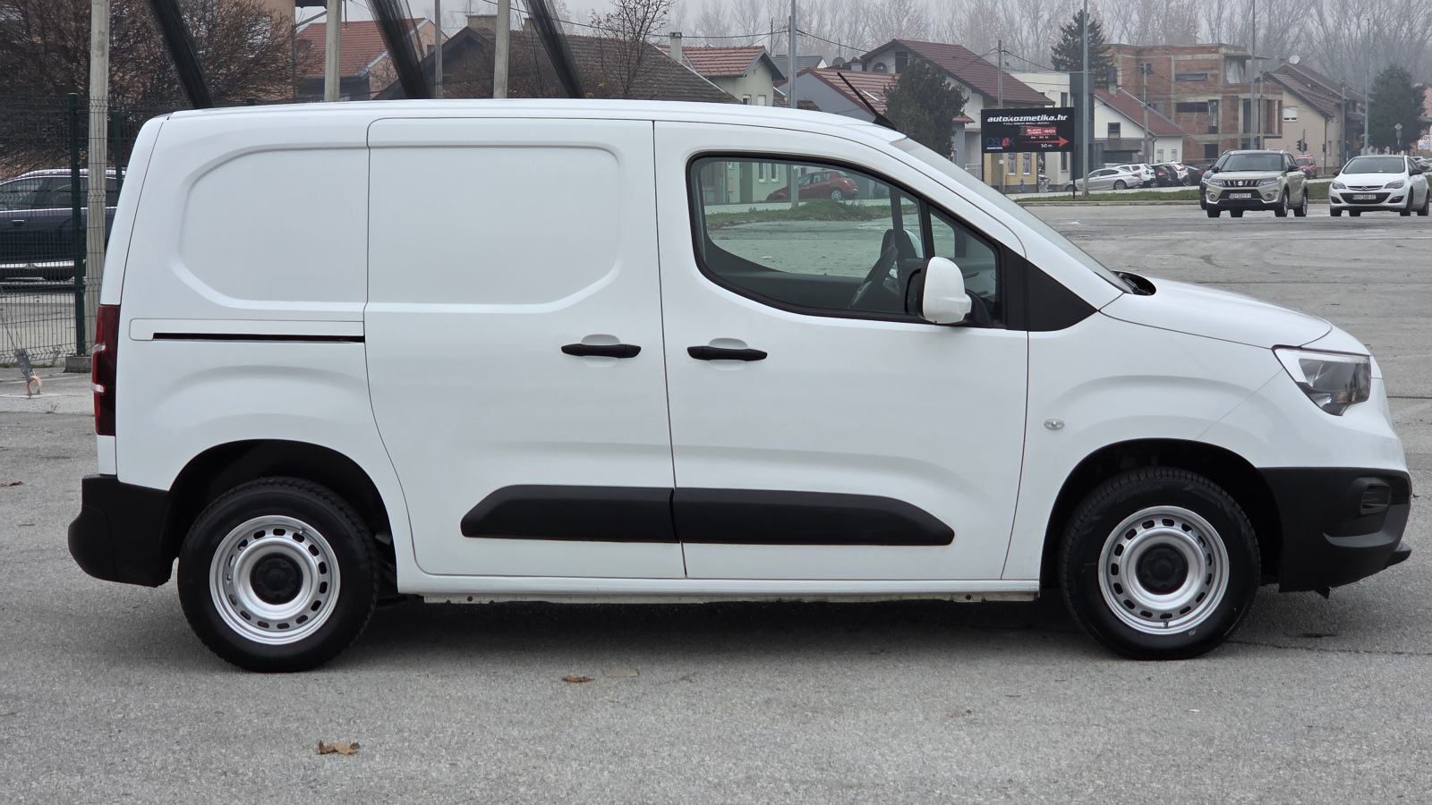 Opel Combo 1,5 CDTi VAN, 102ks, klima, 81000km, hr.auto, 2021.g.PDV-u, fotografija 10