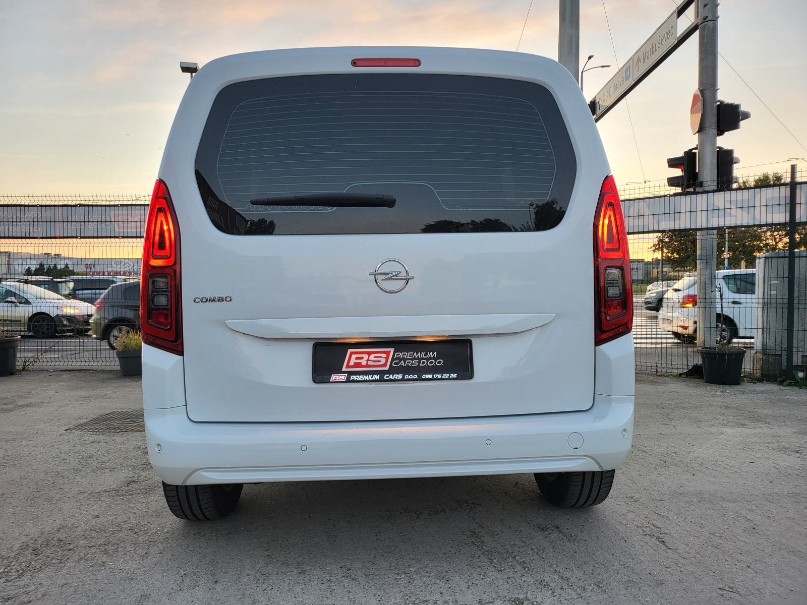 OPEL COMBO 1,5D 100KS, 43 TKM, 5 SJEDALA, REGA, KLIMA, ALU16, SERVISNA, fotografija 10