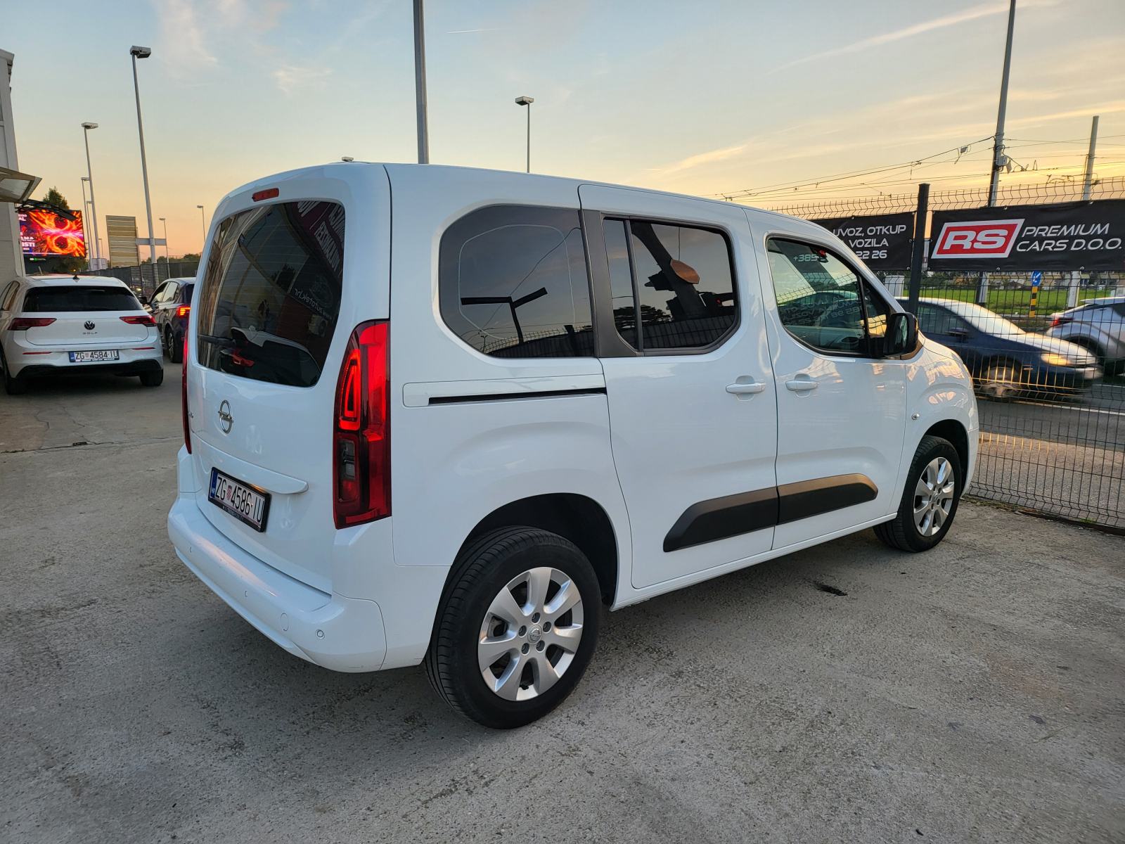 OPEL COMBO 1,5D 100KS, 43 TKM, 5 SJEDALA, REGA, KLIMA, ALU16, SERVISNA, fotografija 14