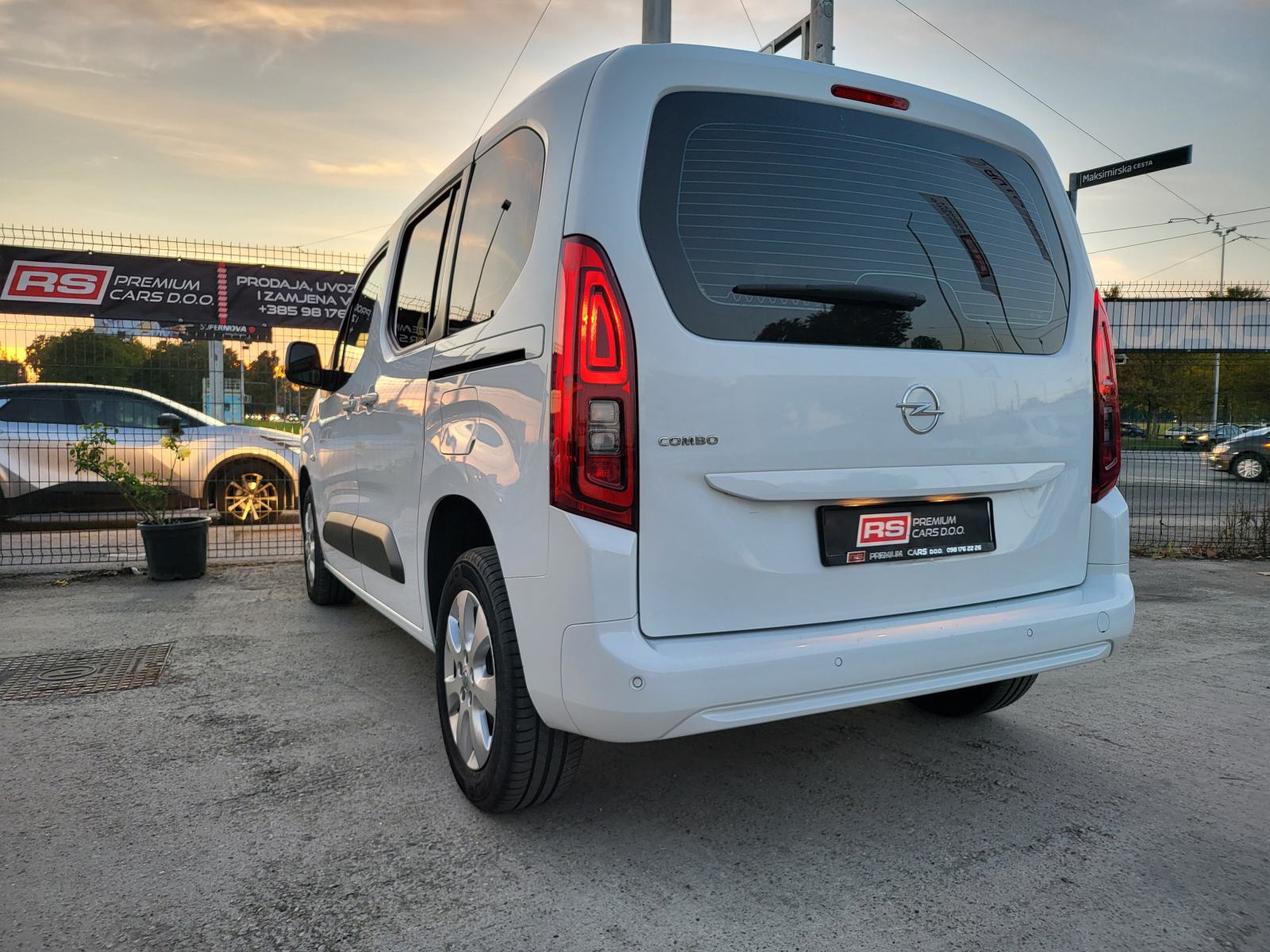 OPEL COMBO 1,5D 100KS, 43 TKM, 5 SJEDALA, REGA, KLIMA, ALU16, SERVISNA, fotografija 12