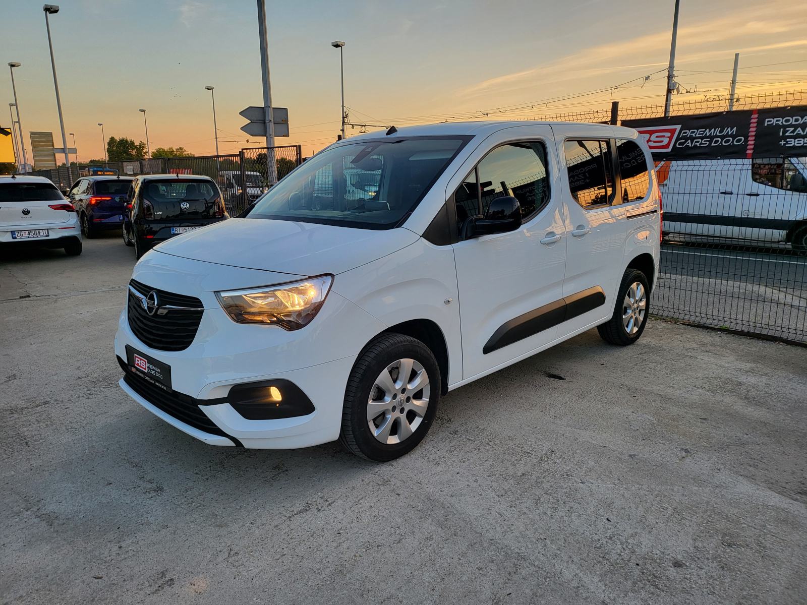OPEL COMBO 1,5D 100KS, 43 TKM, 5 SJEDALA, REGA, KLIMA, ALU16, SERVISNA, fotografija 17