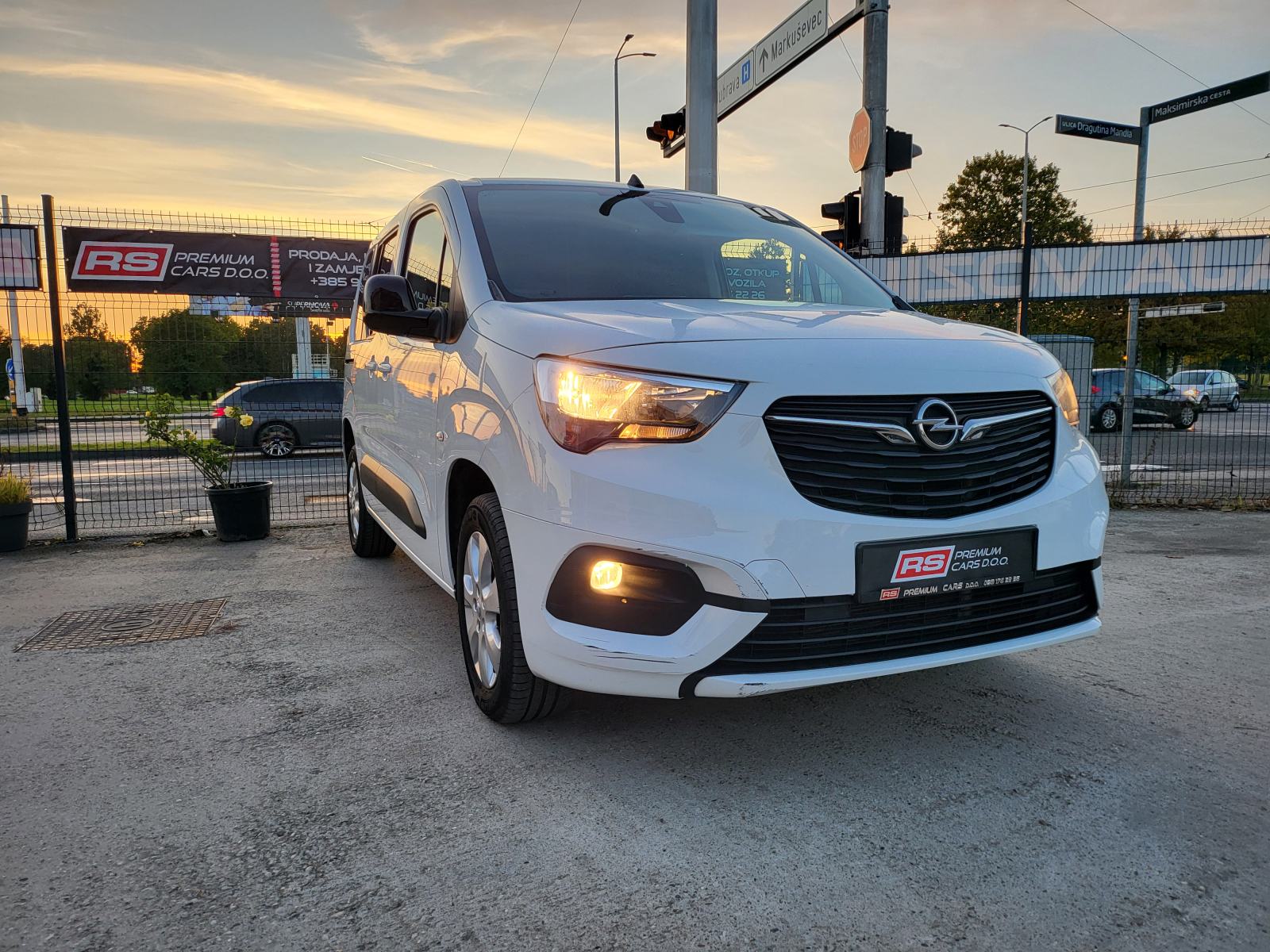 OPEL COMBO 1,5D 100KS, 43 TKM, 5 SJEDALA, REGA, KLIMA, ALU16, SERVISNA, fotografija 6