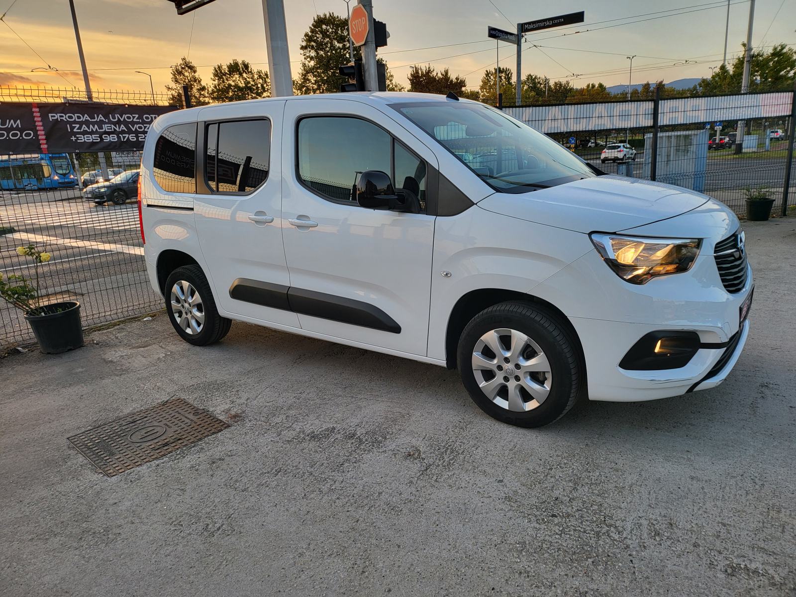 OPEL COMBO 1,5D 100KS, 43 TKM, 5 SJEDALA, REGA, KLIMA, ALU16, SERVISNA, fotografija 15