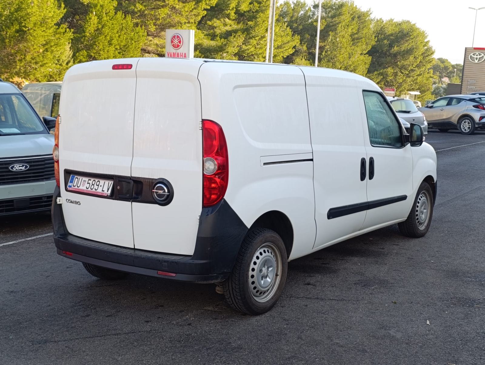 Opel Combo 1,6 CDTI L2H1, fotografija 3