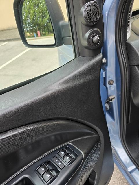 OPEL COMBO MAXI 1.6 CDTI N1+5 SJEDALA-KLIMA-1VL-SERVISNA-POTVRDA KM, fotografija 17