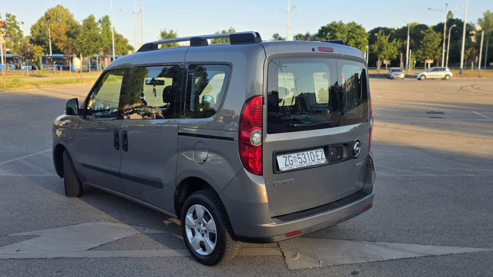 Opel Combo 1,6 CDTI, fotografija 5