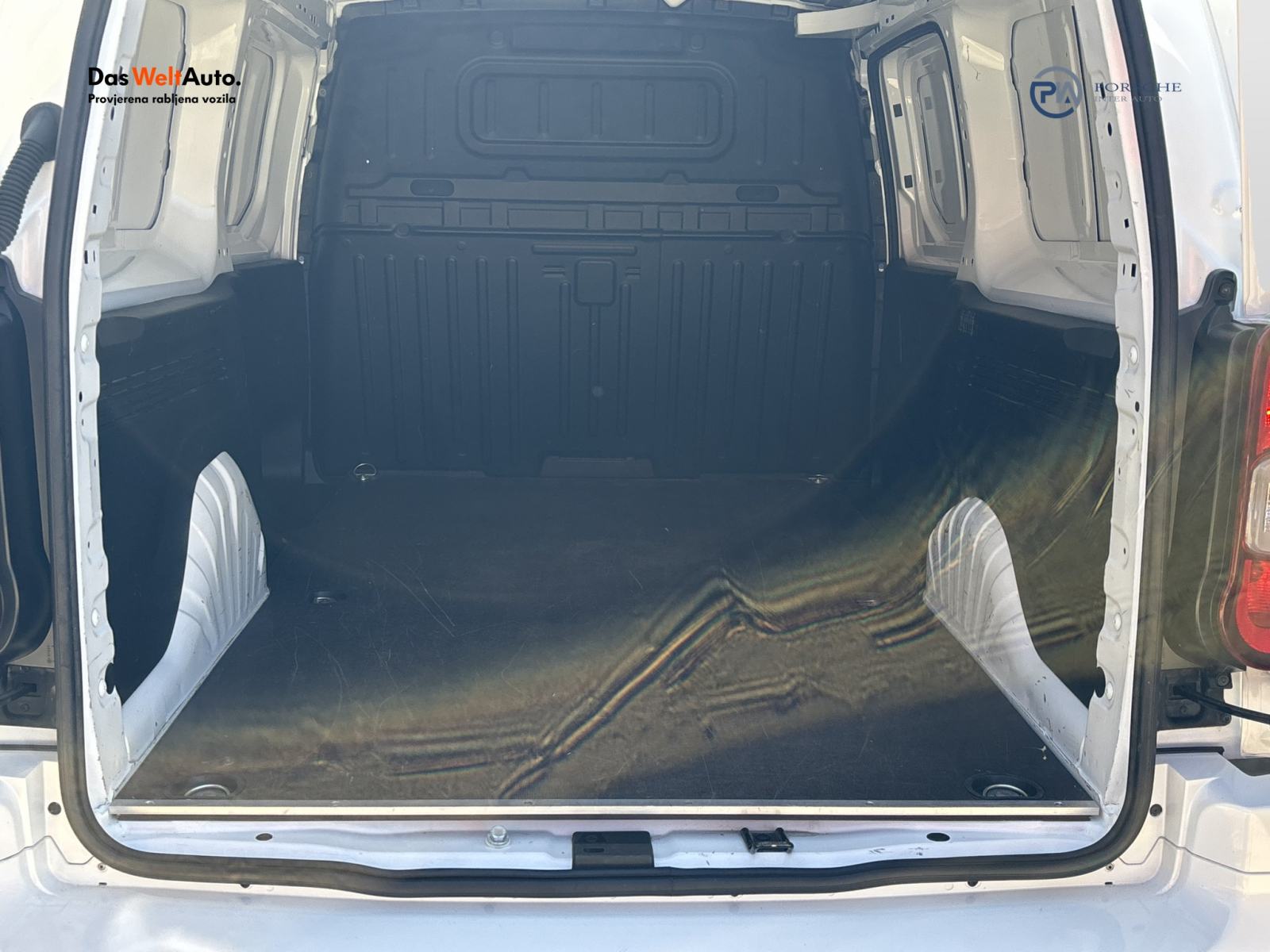 Opel Combo Van XL 1,5 D L2H1 Enjoy Pov.nosivost, fotografija 20
