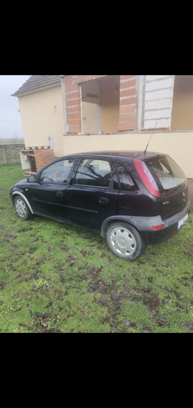 Opel Corsa 1,0, fotografija 4