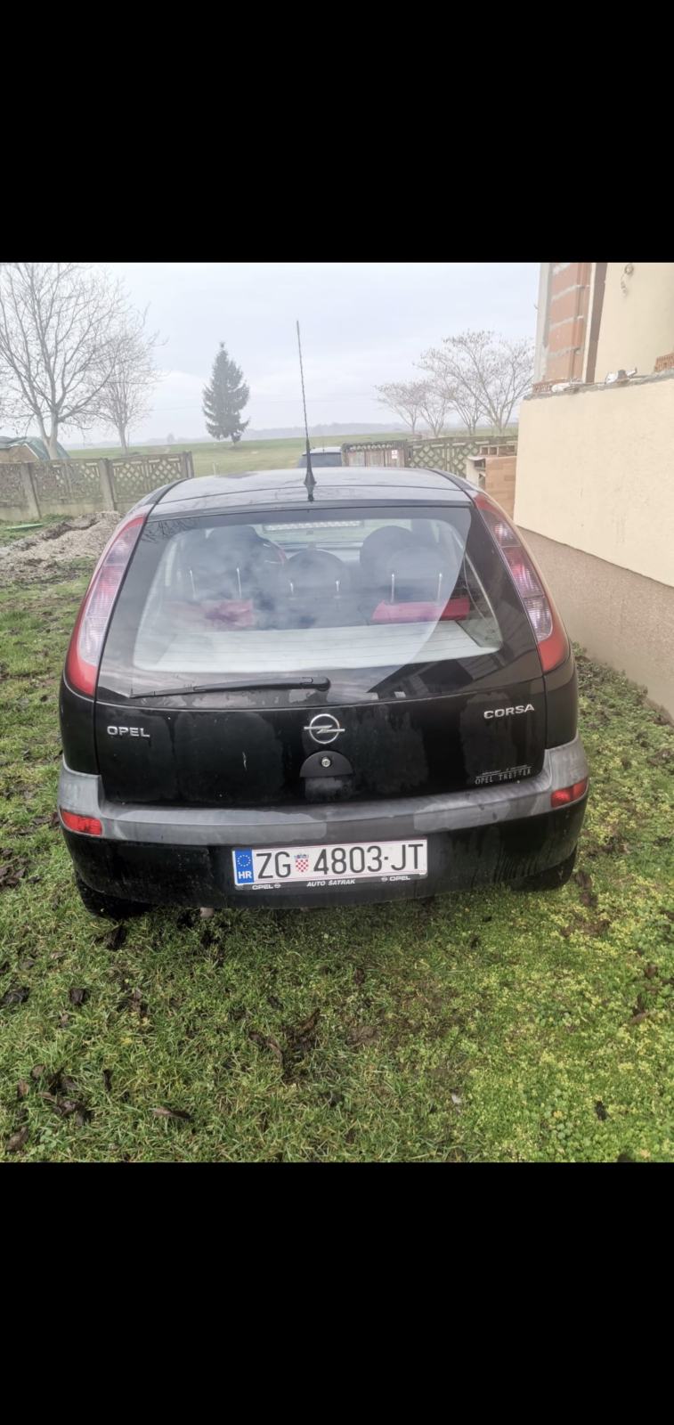 Opel Corsa 1,0, fotografija 11
