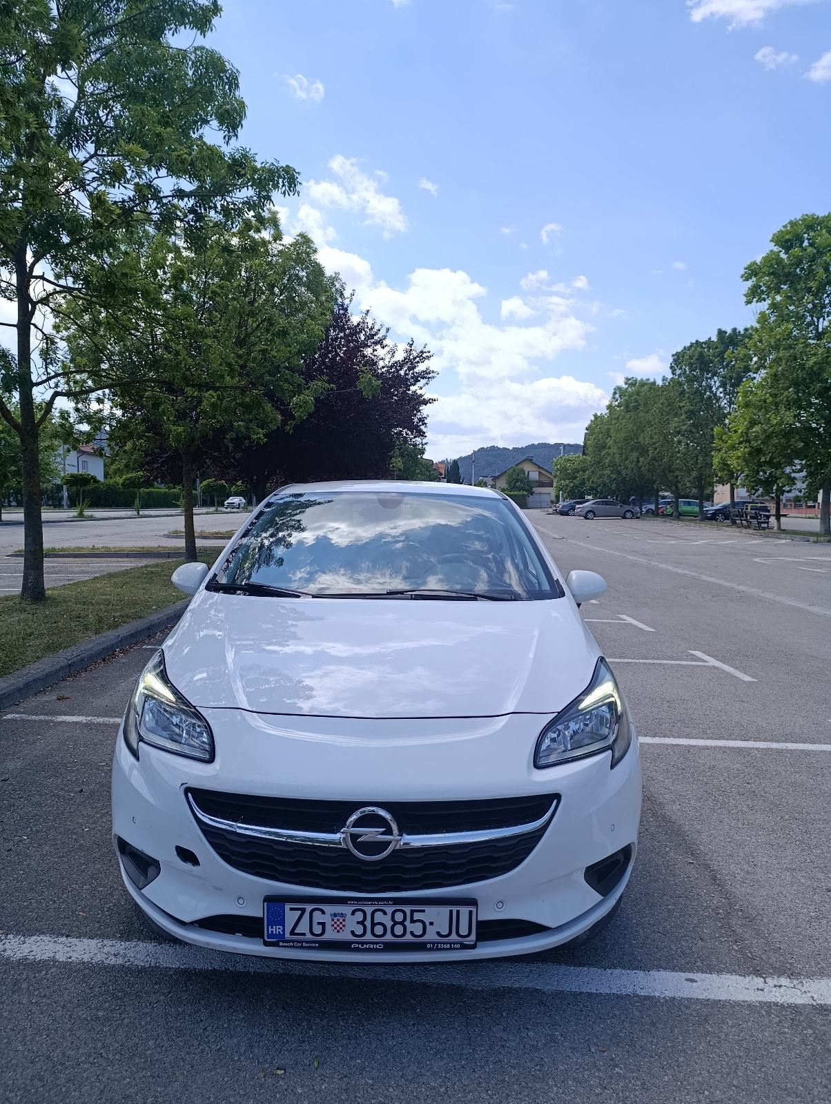 Opel Corsa 1,0 Turbo, fotografija 4