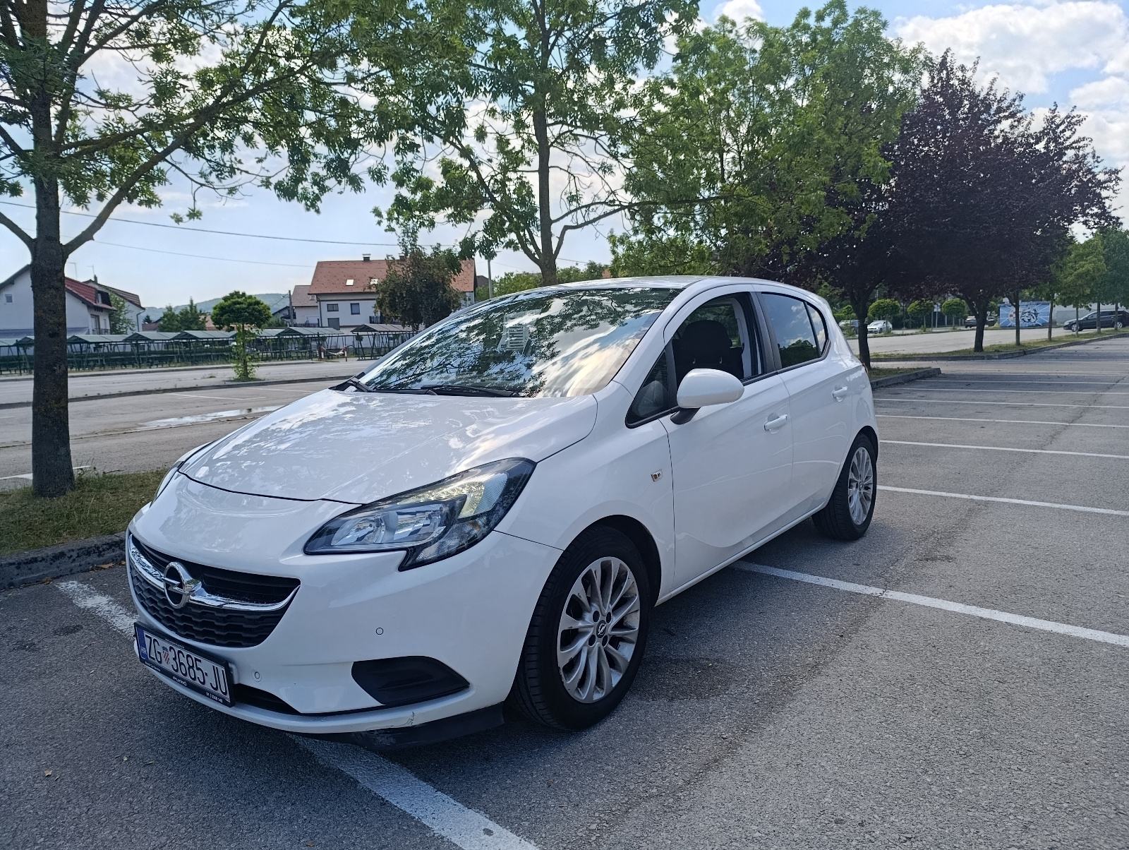 Opel Corsa 1,0 Turbo, fotografija 6