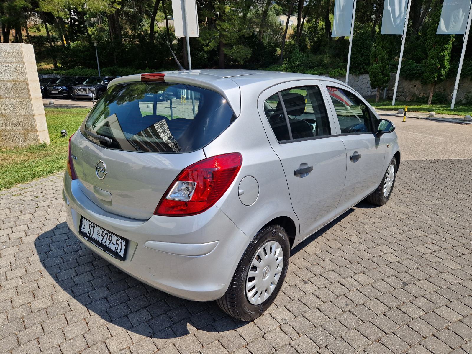 Opel Corsa 1,2 16V AUTOMATIK, fotografija 20