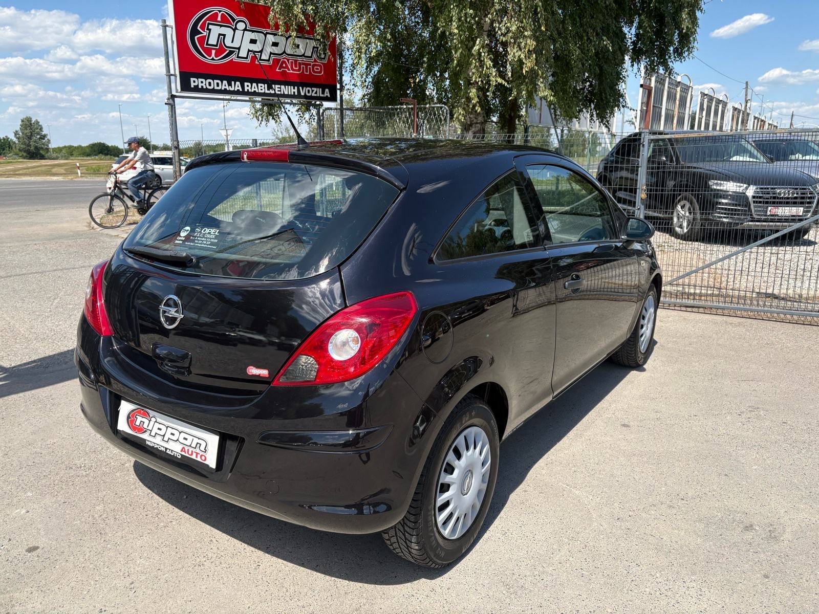 Opel Corsa 1,2 16V KLIMA - HR. AUTO - AUTOKREDIT, fotografija 6