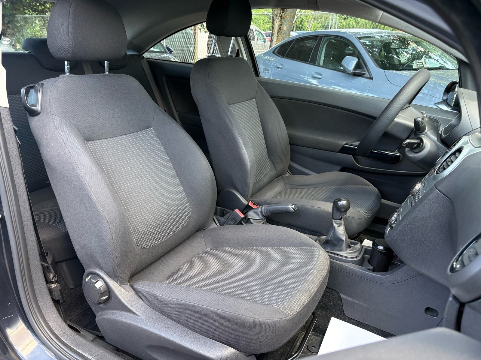 Opel Corsa 1,2 16V KLIMA - HR. AUTO - AUTOKREDIT, fotografija 20