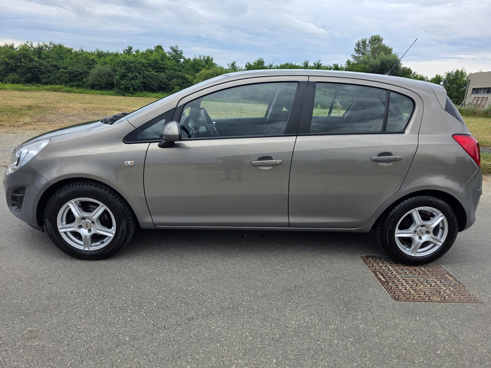 OPEL CORSA 1,2 16V...KLIMA...SAMO 59 000 KM, NEMA PRIJENOSA !, fotografija 3