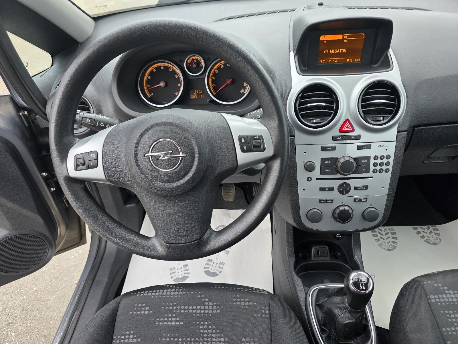 OPEL CORSA 1,2 16V...KLIMA...SAMO 59 000 KM, NEMA PRIJENOSA !, fotografija 16