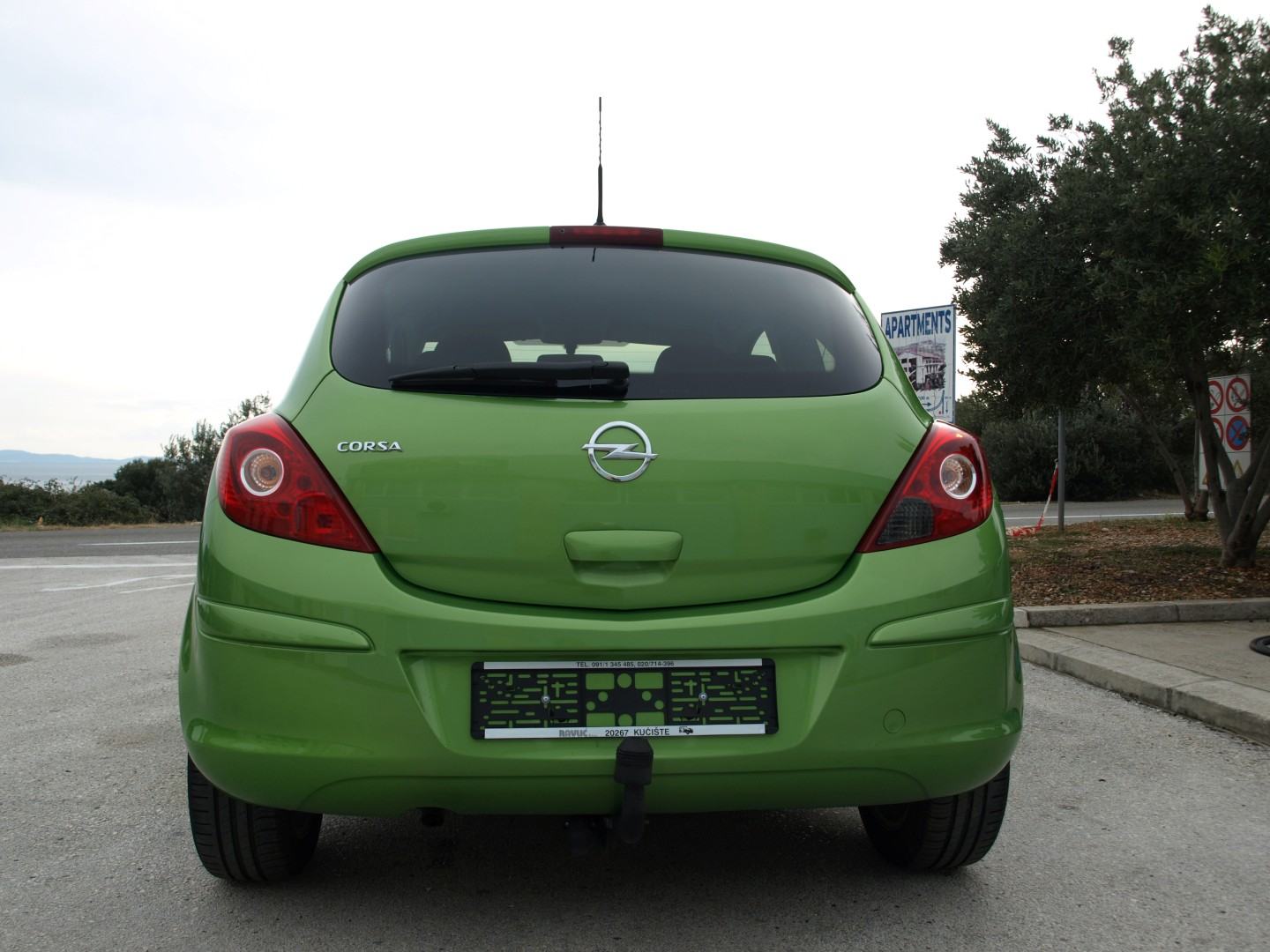 Opel Corsa 1,2 16V plin, navigacija,tempomat,PRILIKA, fotografija 9