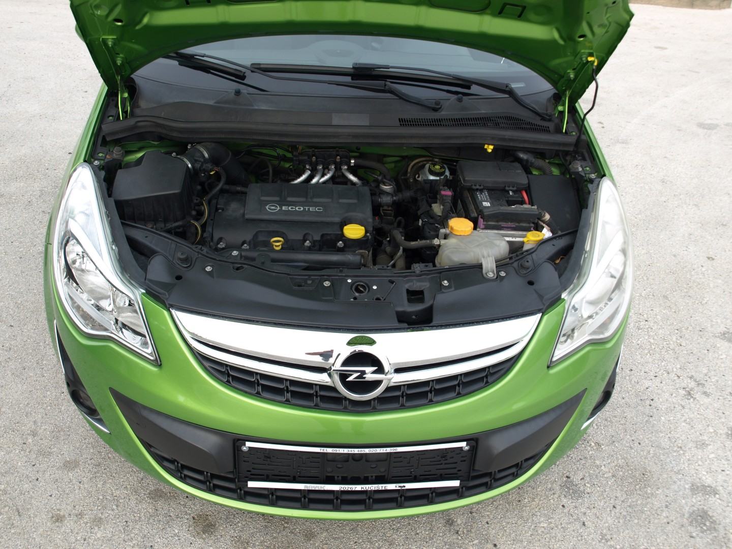 Opel Corsa 1,2 16V plin, navigacija,tempomat,PRILIKA, fotografija 20