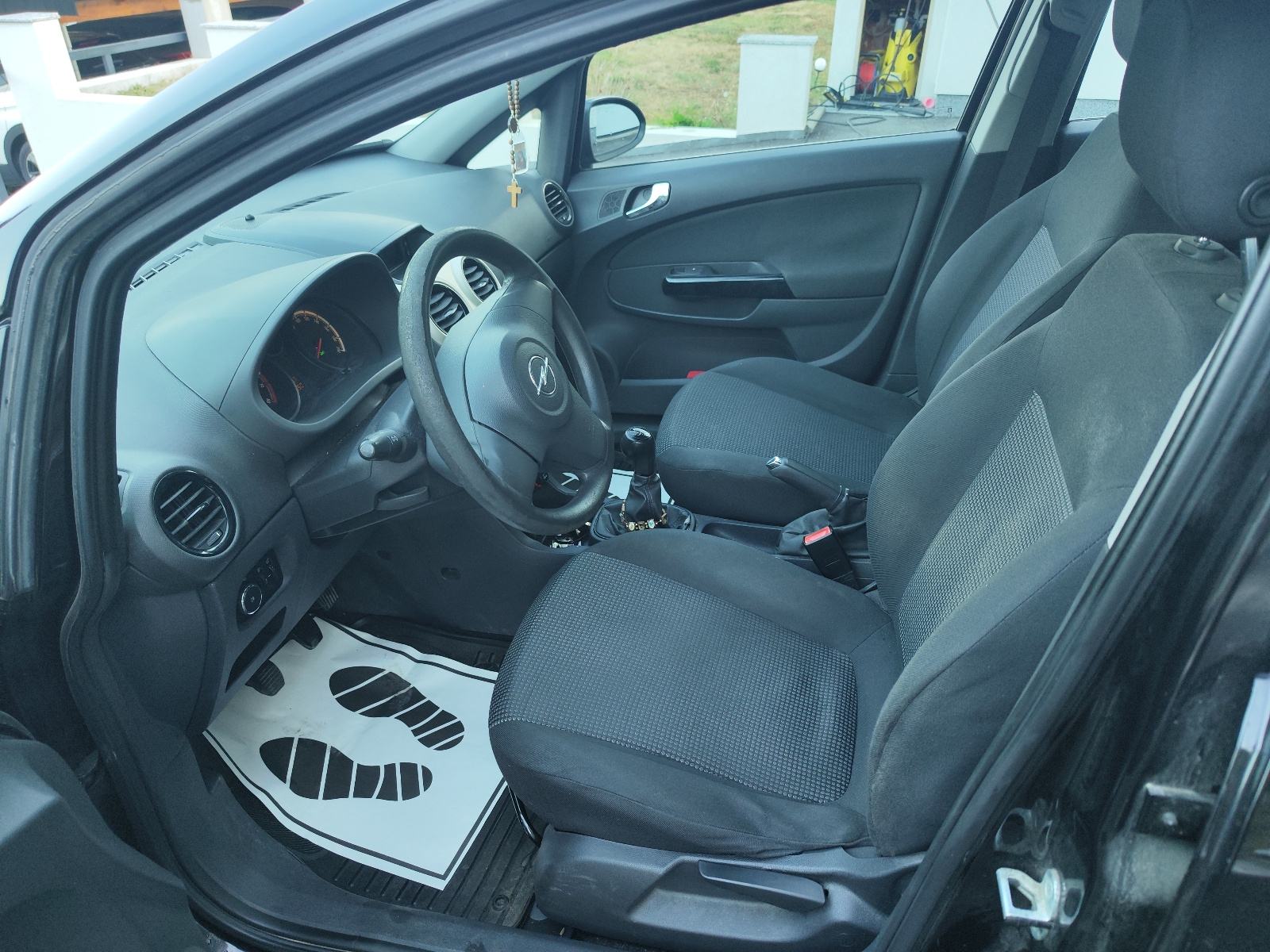 Opel Corsa 1,2 16V,regan7/27,klima,servis veliki,Super stanje, fotografija 9