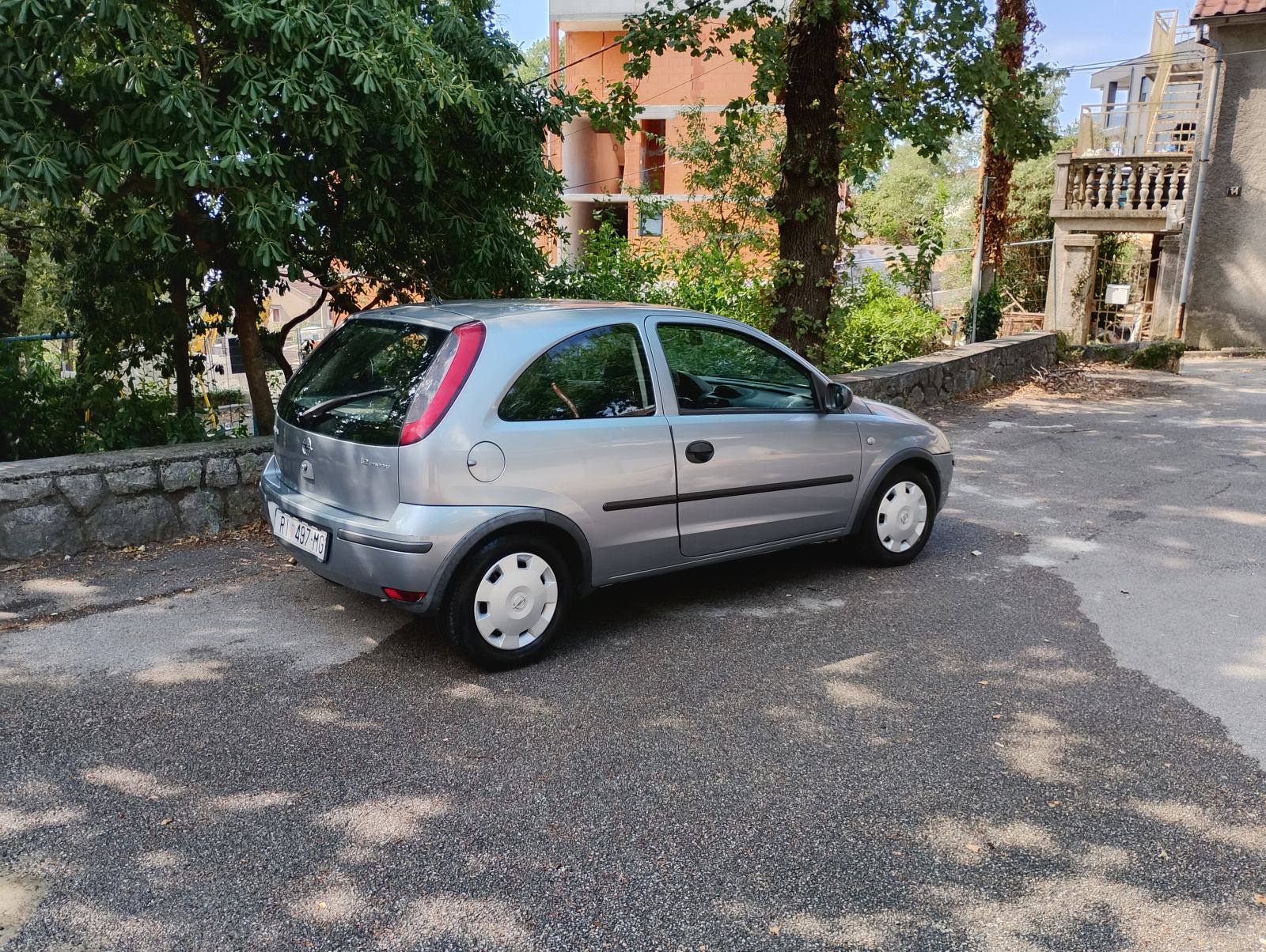 Opel Corsa 1,2 16V, fotografija 2