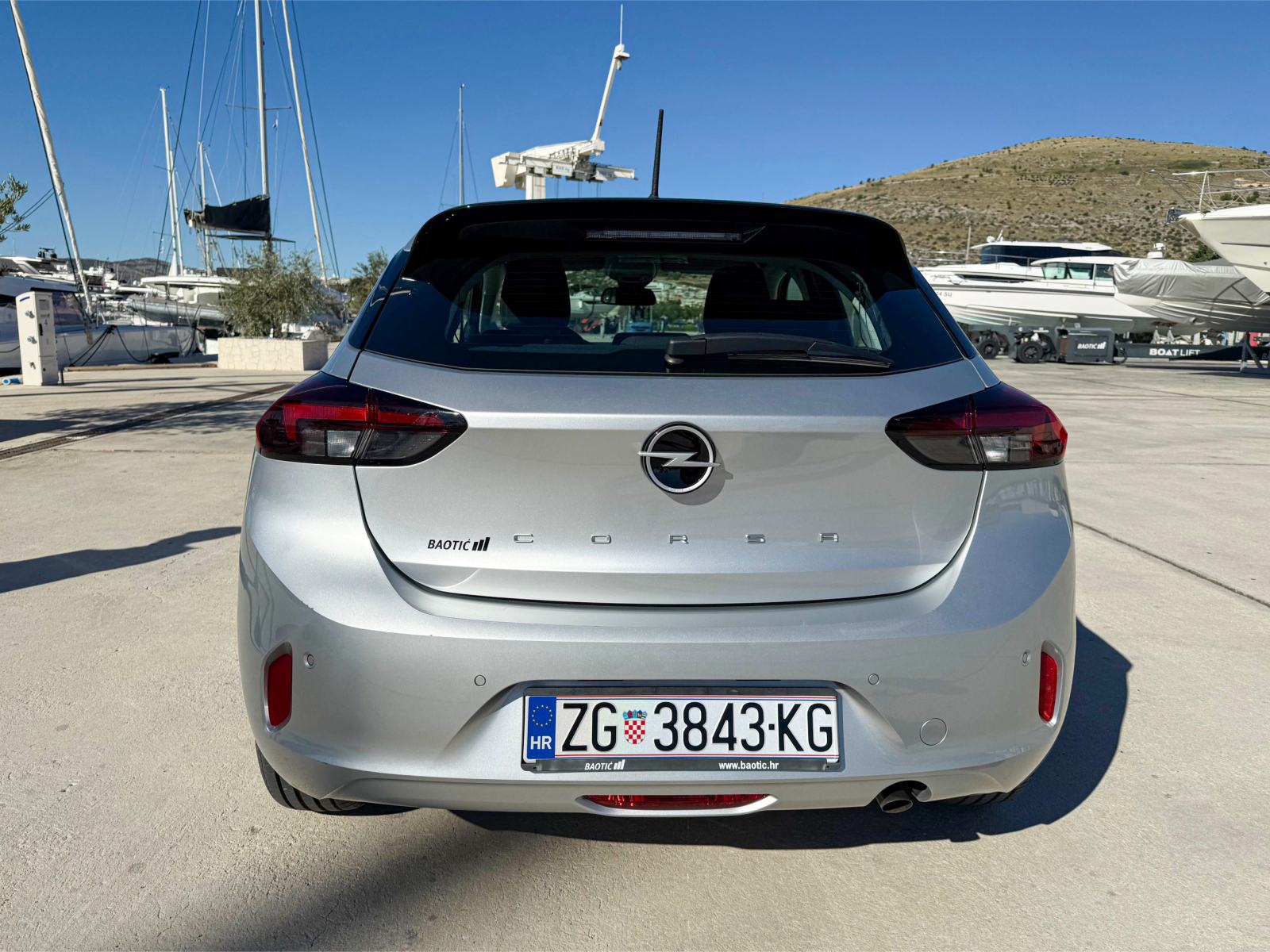 Opel Corsa 1,2 automatik, fotografija 6