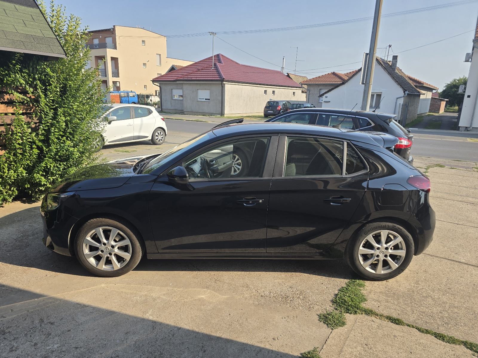 Opel Corsa 1,2 automatik, fotografija 2